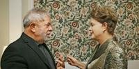 Dilma divulga nota de solidariedade a Lula 