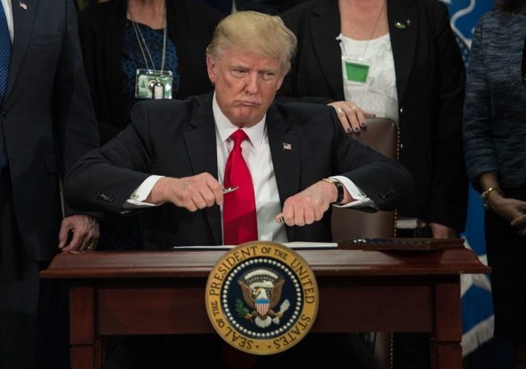 Trump n&atilde;o gostou da resposta do Ir&atilde;, ap&oacute;s aviso sobre teste de m&iacute;sseis