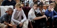 Justiça do Malaui autoriza Madonna a adotar gêmeas