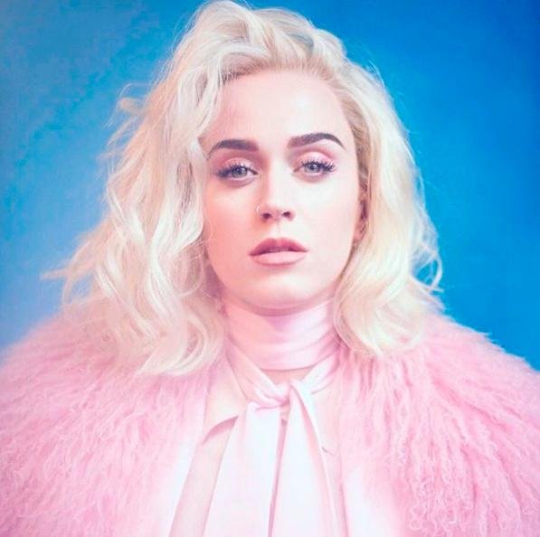 Confirmado performance de Katy Perry na cerim&ocirc;nia do Grammy 
