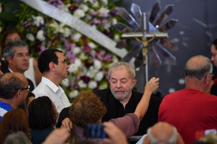 Lula perdeu a companheira Marisa Let&iacute;cia na &uacute;ltima sexta-feira