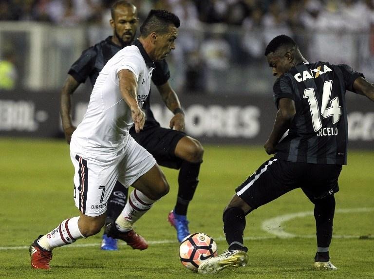 Time carioca levou susto logo aos dois minutos, mas buscou o 1 a 1