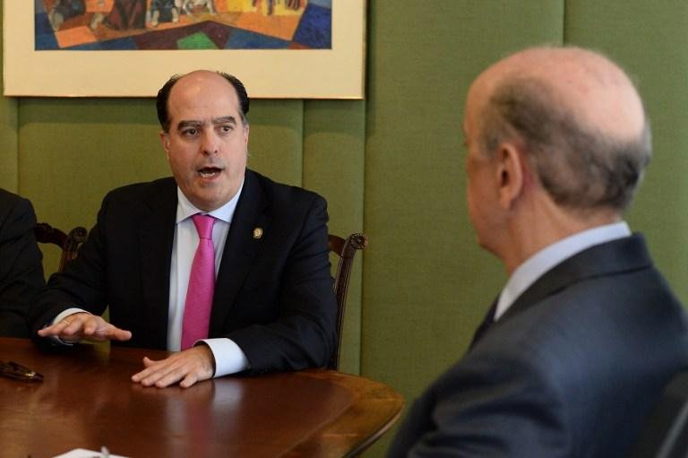Opositor Julio Borges teve uma reuni&atilde;o com o chanceler brasileiro, Jos&eacute; Serra