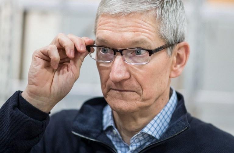 CEO da Apple, Tim Cook, deu entrevista ao jornal brit&acirc;nico Daily Telegraph