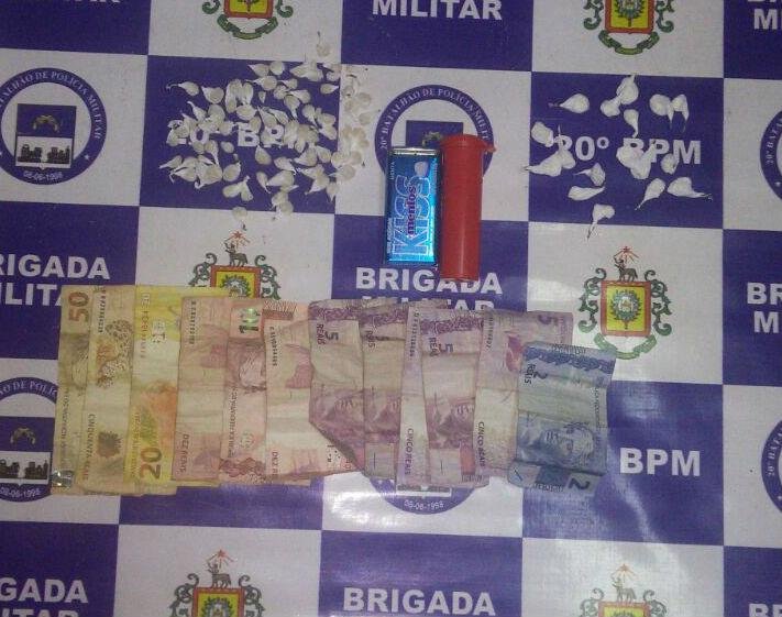 Homem foi preso com 80 pedras de crack no bairro Rubem Berta