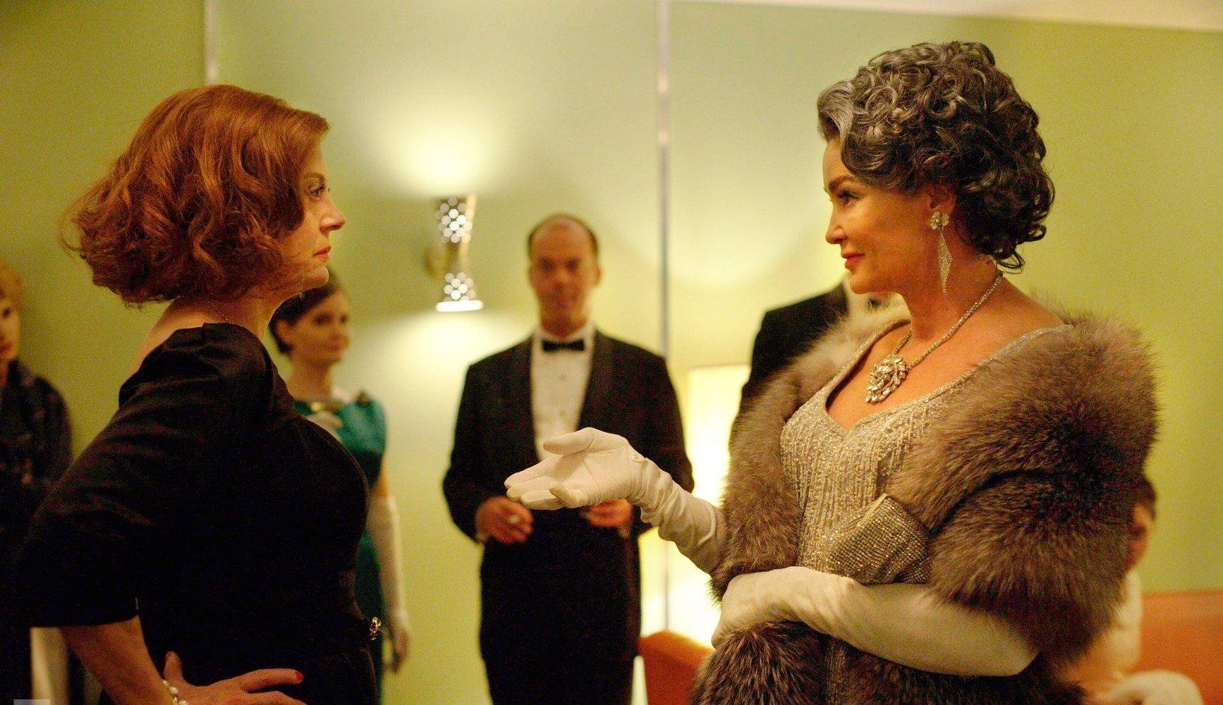 Susan Sarandon e Jessica Lange reencarnam rivalidade entre Bette Davis e Joan Crawford na s&eacute;rie "Feud"
