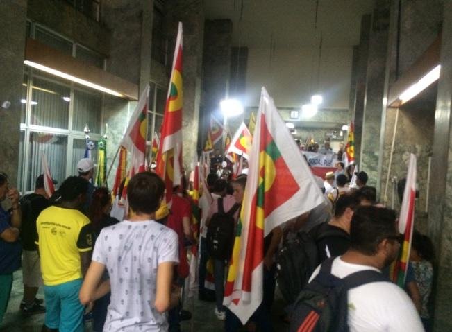 Grupo ocupa pr&eacute;dio do INSS em protesto contra reforma da Previd&ecirc;ncia
