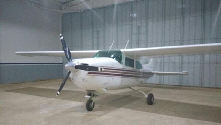 Droga estava guardada na aeronave em sacos de origem boliviana 