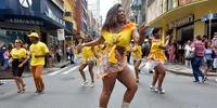 Liquida Porto Alegre começa em ritmo de Carnaval
