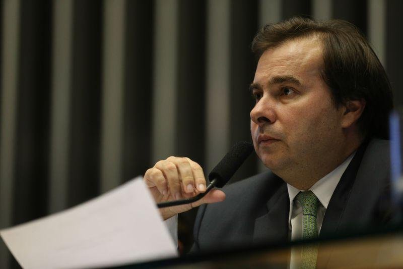 Pol&ecirc;mica em torno da proposta se estende desde a conclus&atilde;o da vota&ccedil;&atilde;o do texto na C&acirc;mara