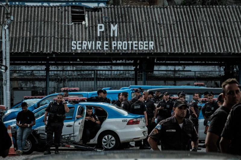 Projetos pol&ecirc;micos e tidos como prejudiciais preocupa categoria 