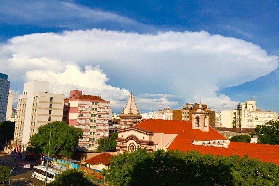 Temperatura em Porto Alegre chega aos 38,4&ordm;C