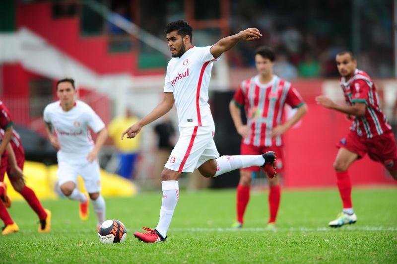 Brenner marcou dois gols, mas Inter n&atilde;o segurou vantagem em Passo Fundo