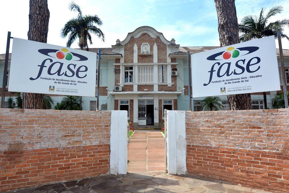 Tentativa de fuga frustrada provoca inc&ecirc;ndio em unidade da Fase 