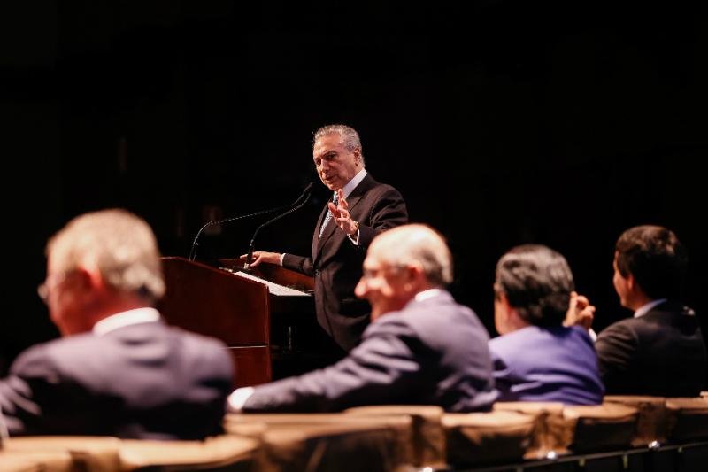 Pr&oacute;ximo passo do governo ser&aacute; reforma tribut&aacute;ria, diz Temer