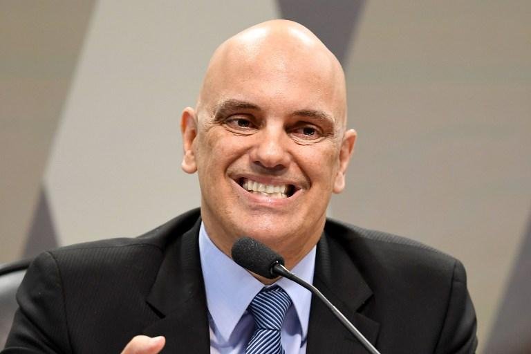 Ministro da Justi&ccedil;a licenciado teve 19 votos favor&aacute;veis e sete contr&aacute;rios