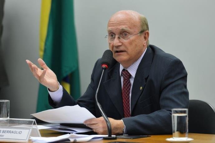 Temer deve anunciar o deputado Osmar Serraglio para o minist&eacute;rio da Justi&ccedil;a, diz jornal