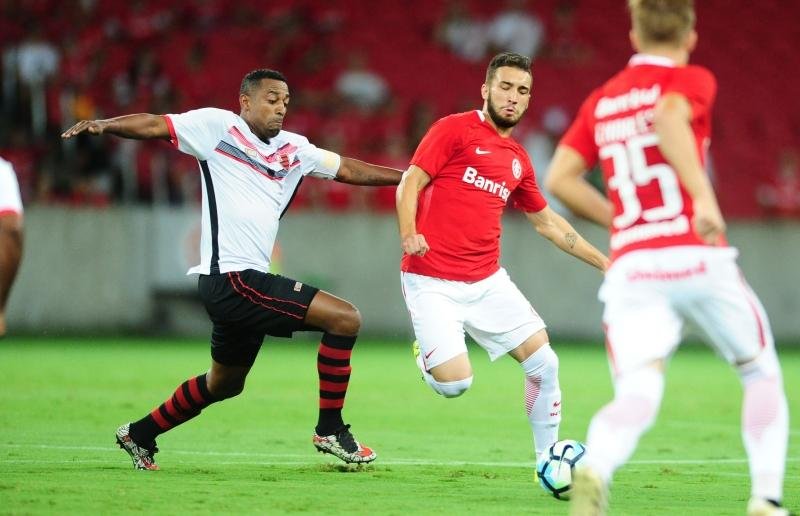 Ortiz ganhou confian&ccedil;a com boa atua&ccedil;&atilde;o na estreia