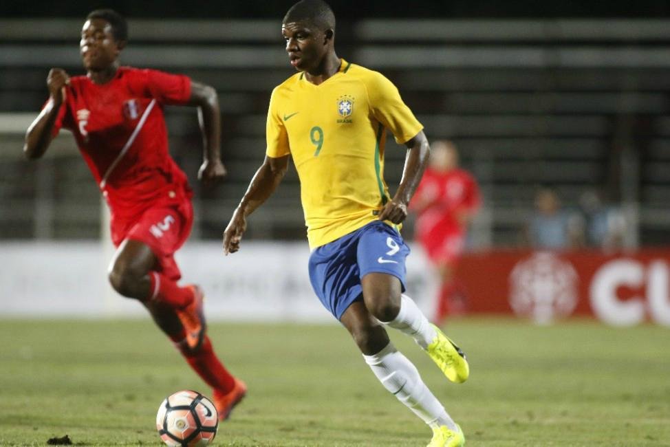 Brasil goleou o Peru