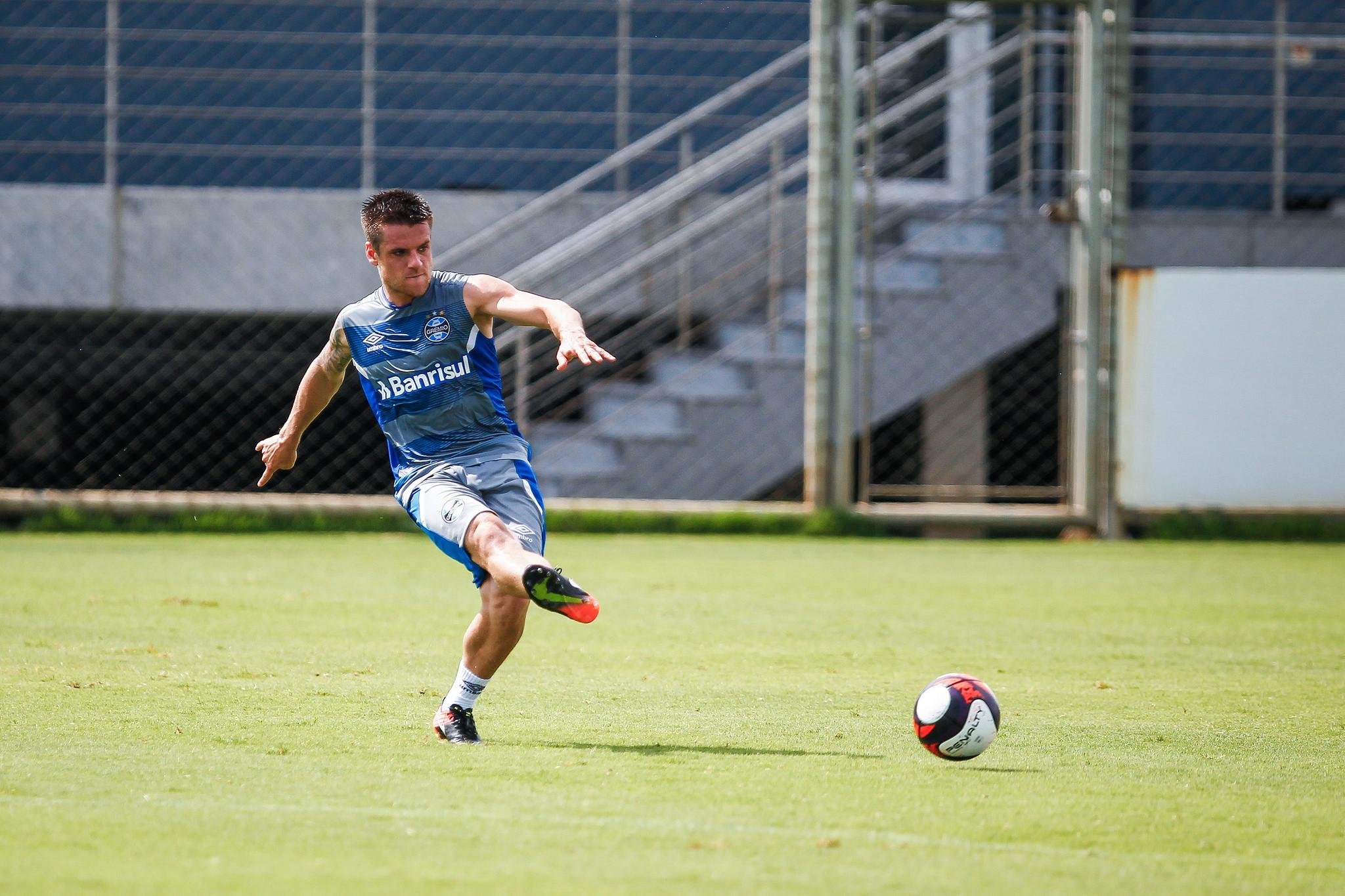 Ramiro est&aacute; confirmado na equipe que encara o Cruzeiro