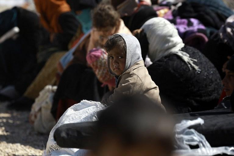 Milhares de refugiados chegam &agrave; Europa fugindo de guerras