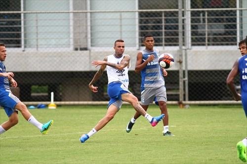 Luan e Pedro Rocha treinaram normalmente