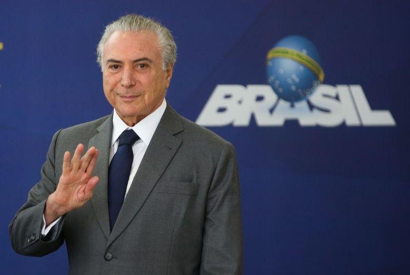 Temer retorna a Bras&iacute;lia ap&oacute;s passar carnaval em Aratu