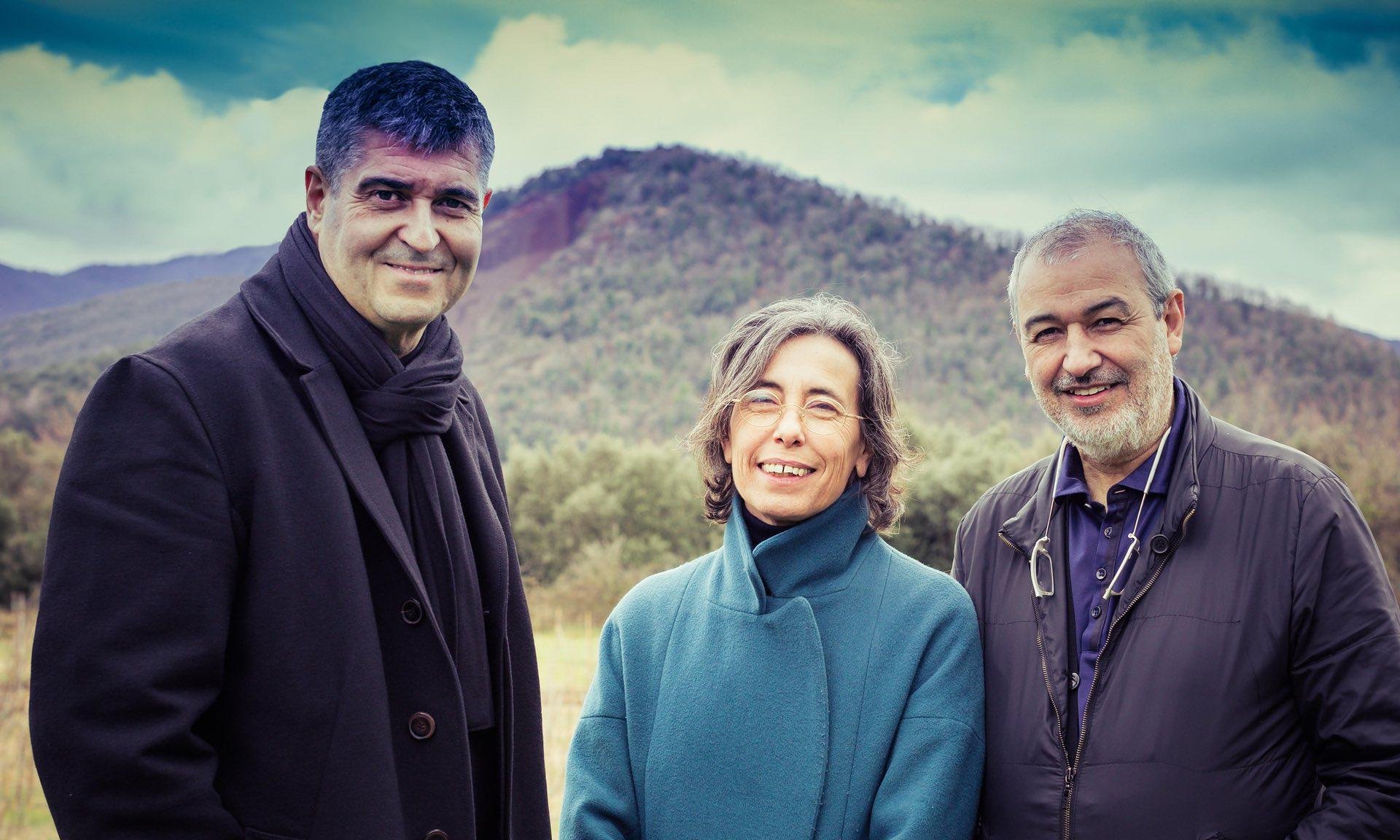 &Eacute; primeira vez na hist&oacute;ria que tr&ecirc;s pessoas s&atilde;o premiadas em um mesmo ano