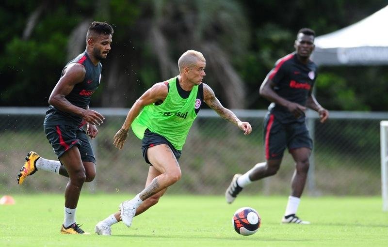 Inter deve manter mist&eacute;rio sobre presen&ccedil;a de D&acute;Alessandro no Gre-Nal