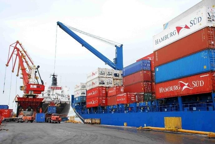 No ano, o resultado acumulado &eacute; positivo em US$ 7,285 bilh&otilde;es