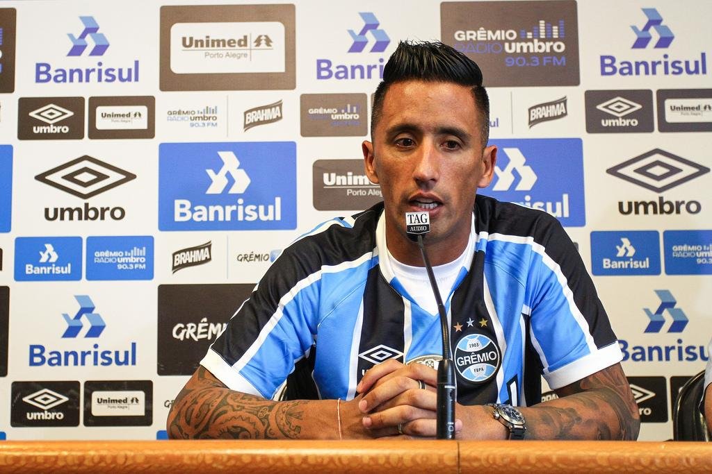 Barrios est&aacute; liberado para estrear no Gre-Nal