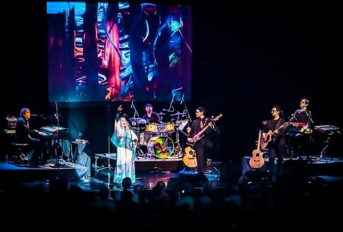 Com quase 50 anos de estrada, o grupo que foi pioneiro do rock progressivo brit&acirc;nico vem a Porto Alegre pela primeira vez