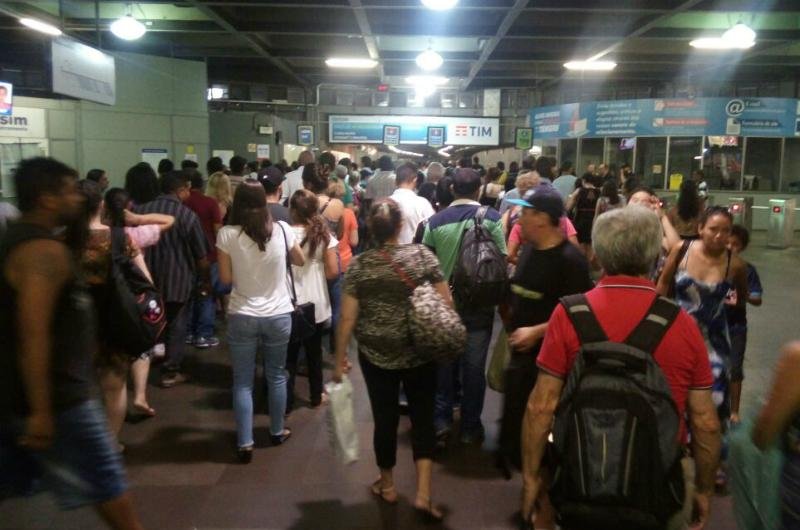 Trensurb volta a operar normalmente	