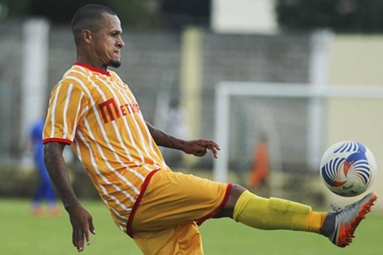 Jogador que j&aacute; atuou no Gr&ecirc;mio foi acusado de crimes fiscais quando jogava no exterior