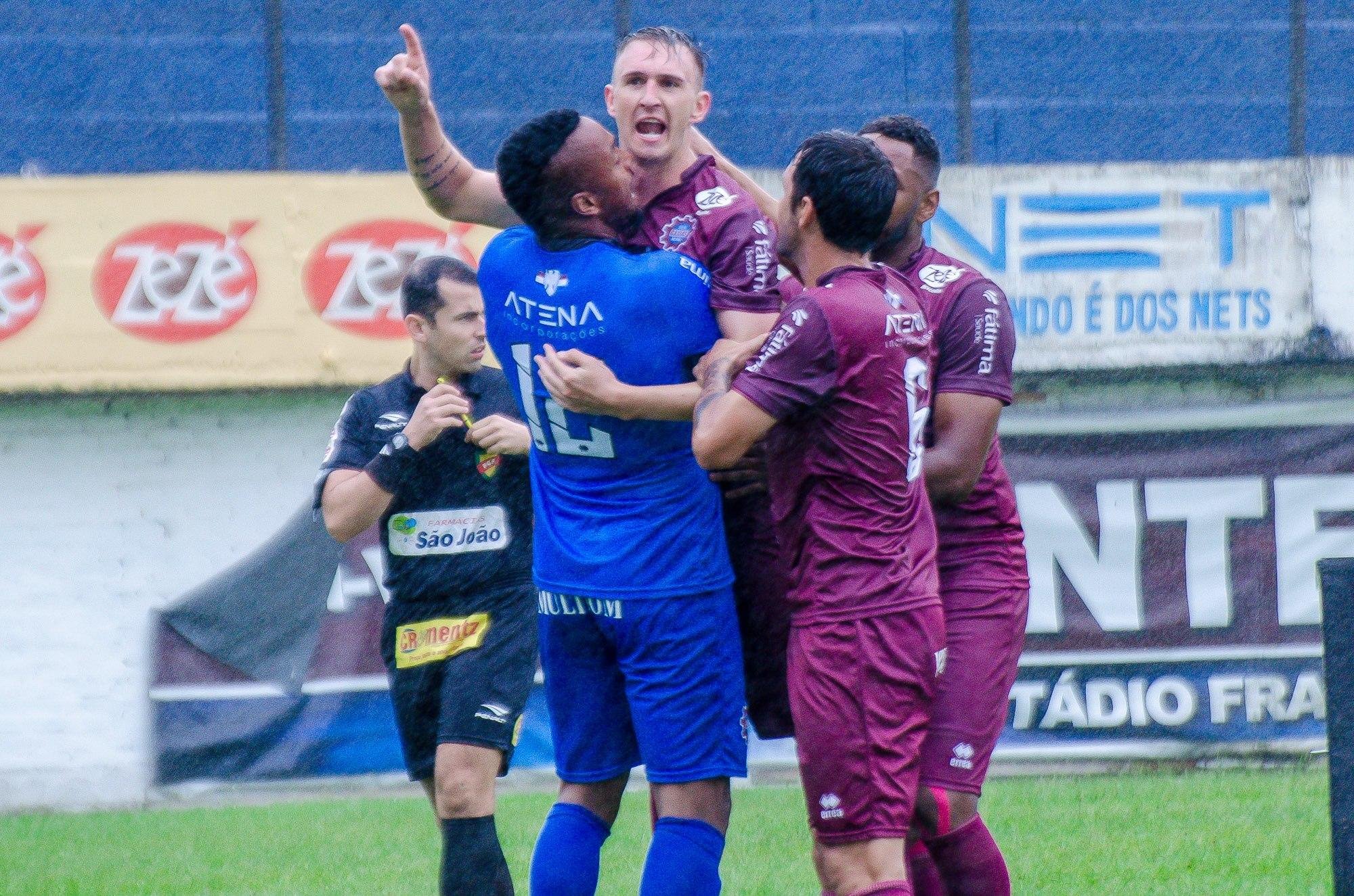 Mesmo com empate, Caxias &eacute; o vice-l&iacute;der do Gauch&atilde;o 