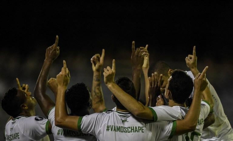 Essa foi a primeira vez que os brasileiros sa&iacute;ram do Pa&iacute;s desde a trag&eacute;dia na Col&ocirc;mbia no ano passado