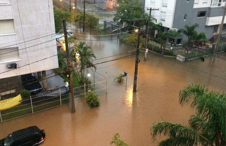 Vias da zona Norte apresentam maiores problemas no tr&acirc;nsito