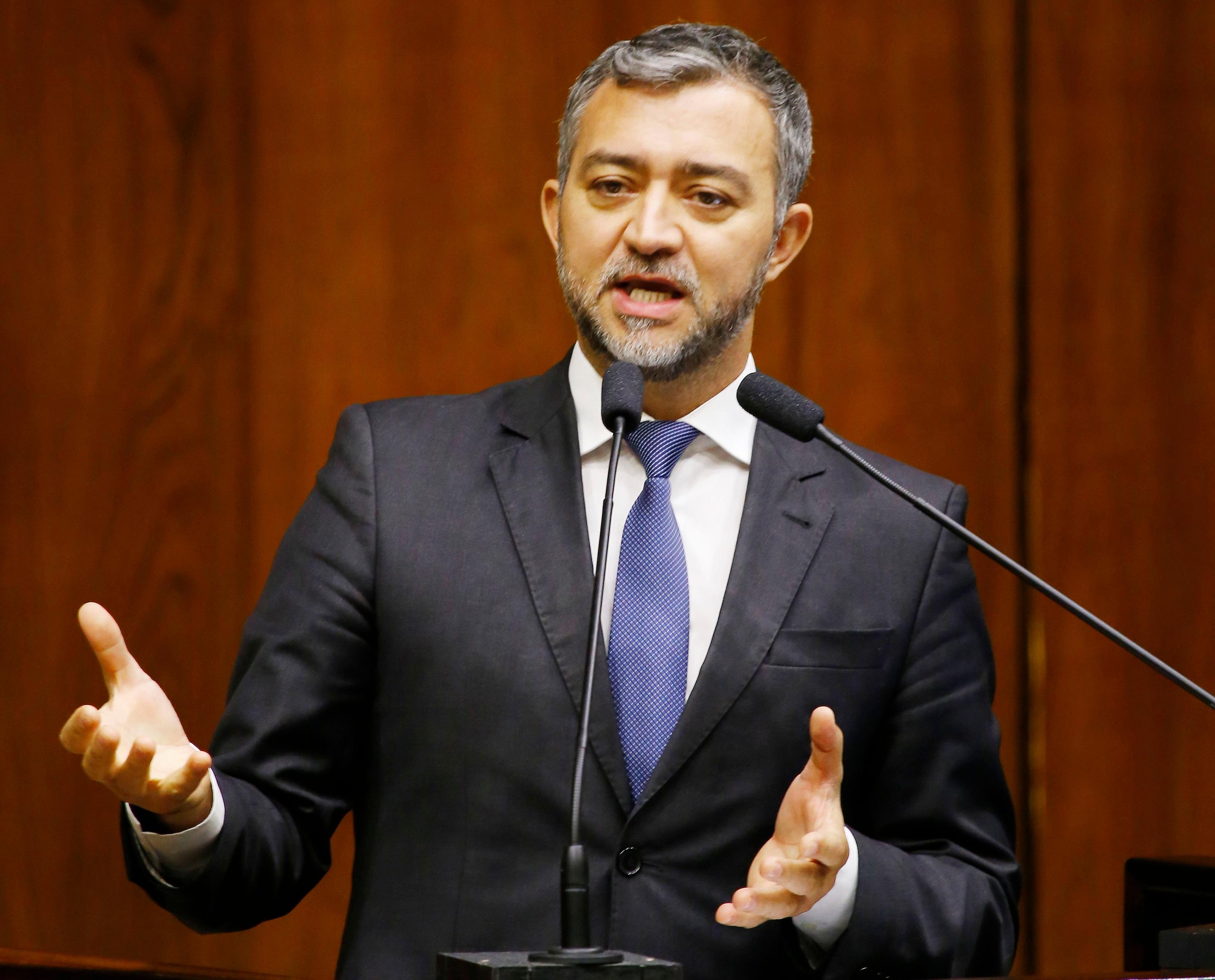 Comitiva ga&uacute;cha busca recursos da Lei Kandir