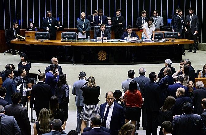 Texto agora segue para o Senado
