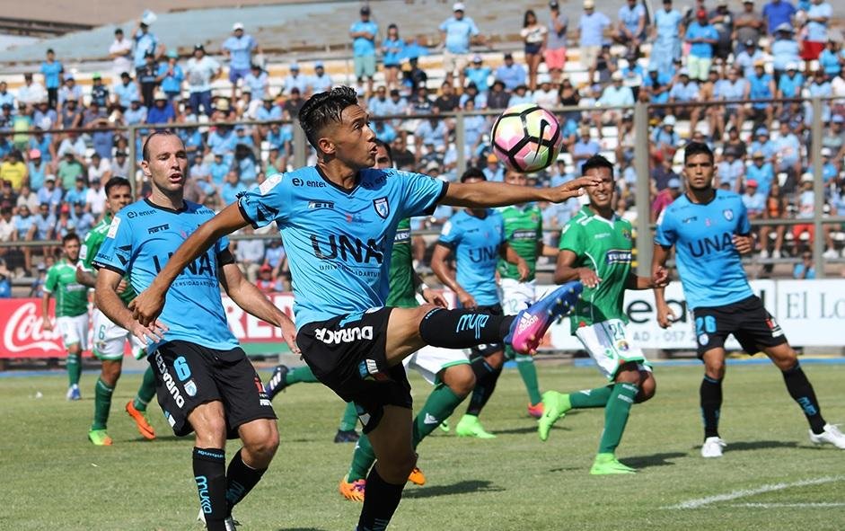 Gr&ecirc;mio enfrenta o Deportes Iquique em 3 de maio no Chile