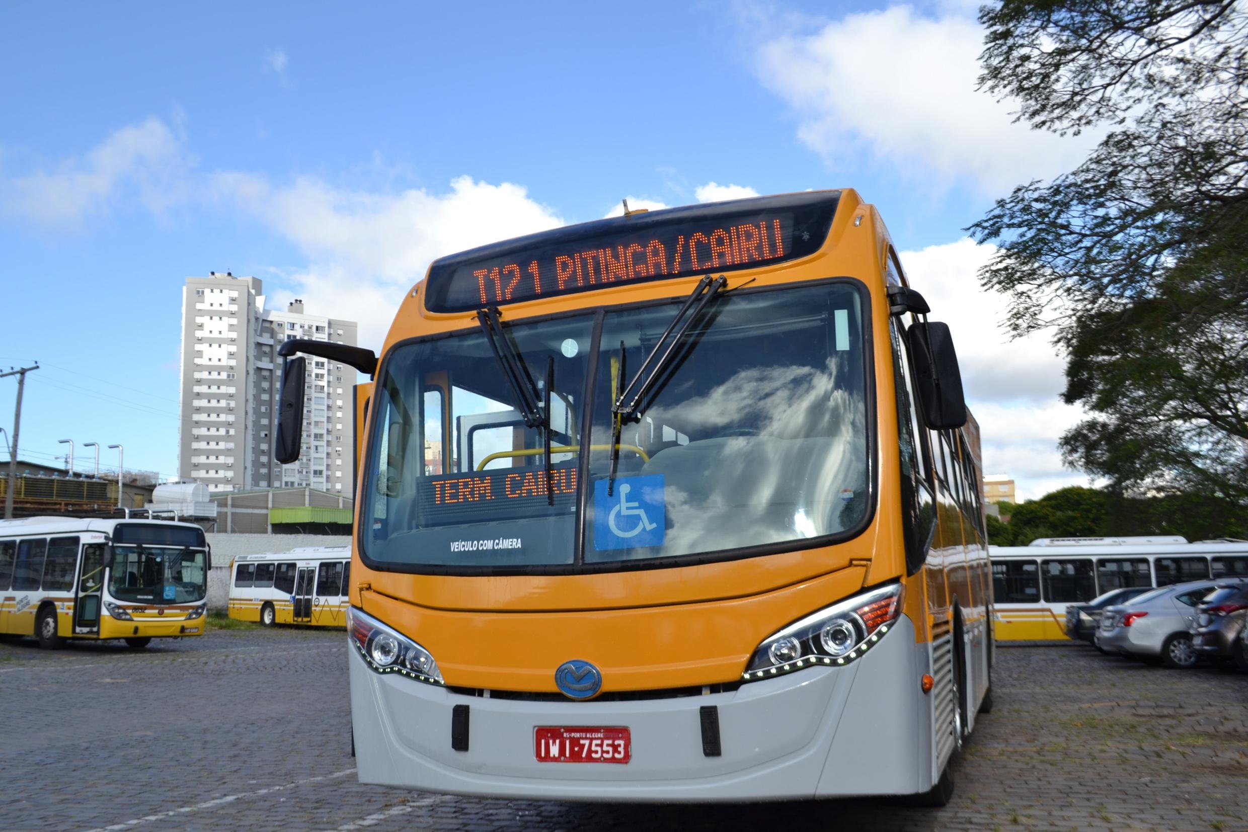 Equipamento possibilitar&aacute; acompanhar trajeto do coletivo em tempo real