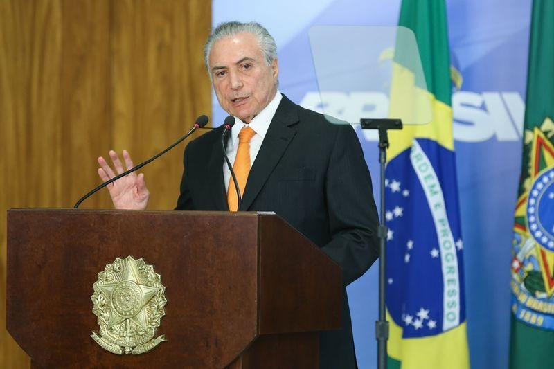Protestos da reforma da Previd&ecirc;ncia s&atilde;o movimento de natureza pol&iacute;tica, diz Temer