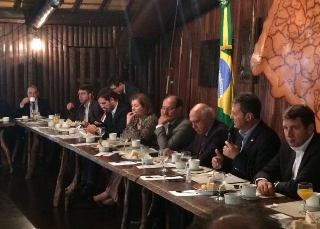 Sartori e bancada federal discutem recupera&ccedil;&atilde;o fiscal do Rio Grande do Sul 