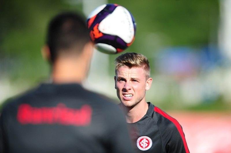 Klaus voltou a treinar com os companheiros no Inter