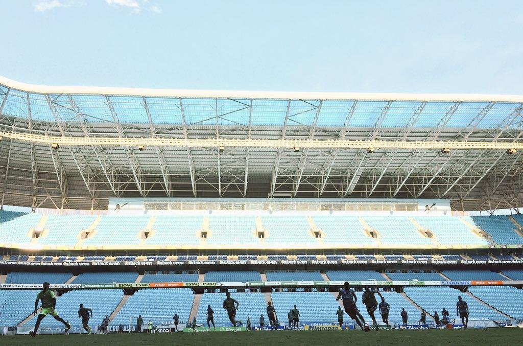 Gr&ecirc;mio encerrou prepara&ccedil;&atilde;o para enfrentar o Novo Hamburgo com rach&atilde;o