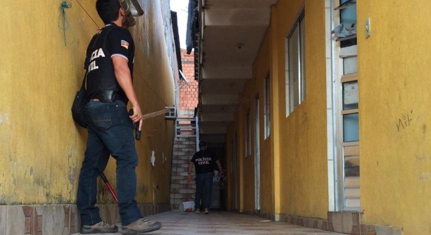 Megaopera&ccedil;&atilde;o combate tr&aacute;fico de drogas e guerra de fac&ccedil;&otilde;es em Porto Alegre	