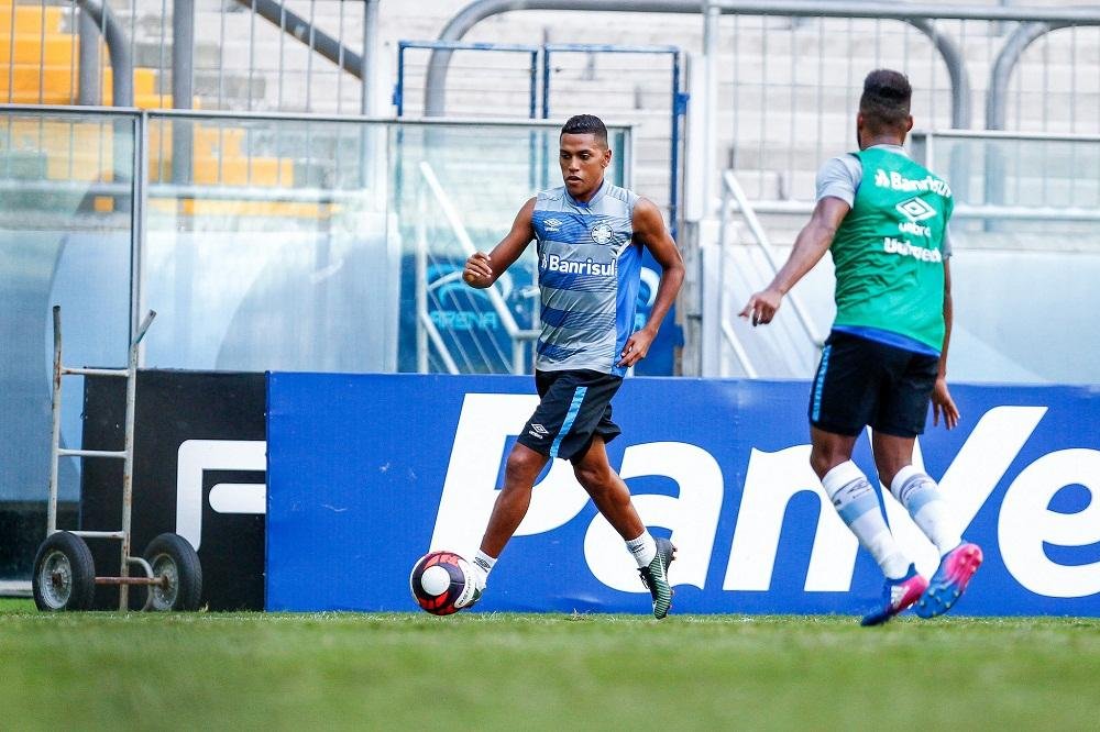 Gr&ecirc;mio encara l&iacute;der Novo Hamburgo pelo Gauch&atilde;o