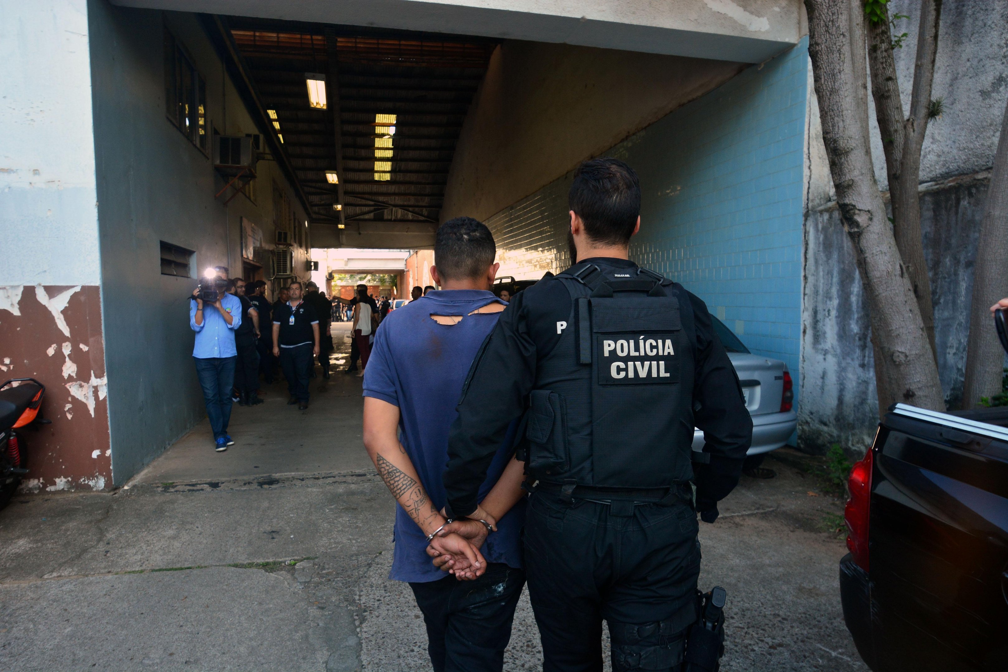 Megaopera&ccedil;&atilde;o contra tr&aacute;fico e homic&iacute;dios termina com 18 presos