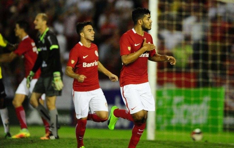 Brenner bateu p&ecirc;nalti que empatou jogo contra o Ypiranga