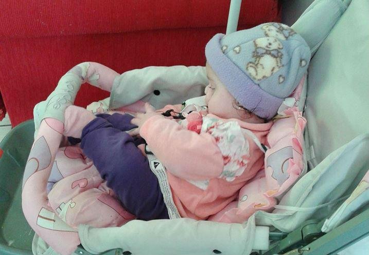 Est&eacute;fani precisa passar por cirurgia